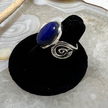 Load image into Gallery viewer, Lapis Lazuli Oval Cabochon Ring (Sz 7)