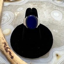 Load image into Gallery viewer, Lapis Lazuli Oval Cabochon Ring (Sz 6)