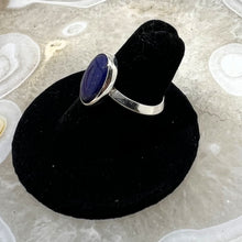 Load image into Gallery viewer, Lapis Lazuli Classic Oval Cabochon Ring (Sz 6.5)