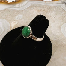Load image into Gallery viewer, Malachite Simple Round Cabochon Ring  (Size 5.5)