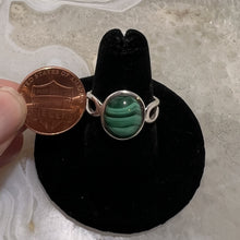 Load image into Gallery viewer, Malachite Oval Cabochon Ring (Size 8)