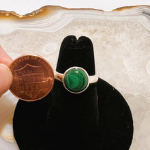 Load image into Gallery viewer, Malachite Simple Round Cabochon Ring  (Size 5.5)