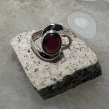 Load image into Gallery viewer, Garnet Oval Cabochon Ring