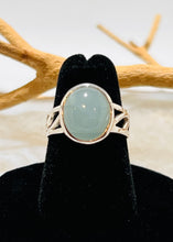Load image into Gallery viewer, Aquamarine Cabochon Ring (Size 6)