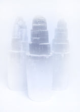 Load image into Gallery viewer, Selenite Tower Large