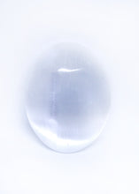 Load image into Gallery viewer, Selenite Touchstone