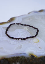 Load image into Gallery viewer, Faceted Bead Bracelets
