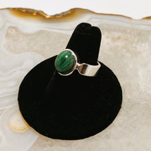 Load image into Gallery viewer, Malachite Cabochon Ring (Size 7)
