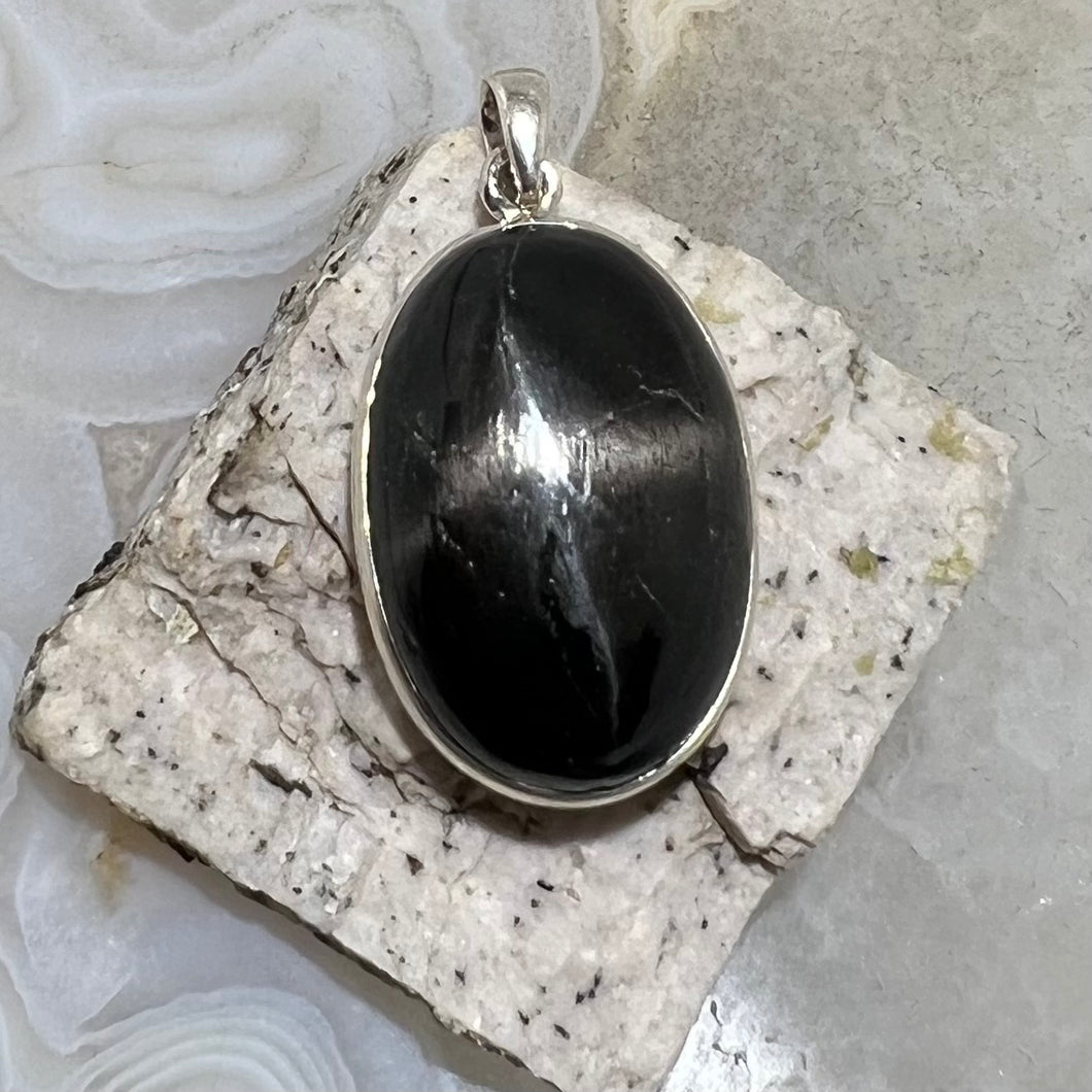 Black Star Diopside Oval Pendant
