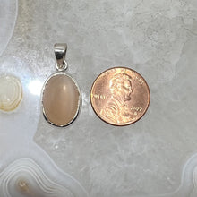 Load image into Gallery viewer, Peach Moonstone Cabochon Pendant - Oval
