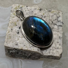 Load image into Gallery viewer, Labradorite Oval Bezel Set Cabochon Pendant
