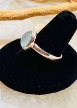 Load image into Gallery viewer, Aquamarine Cabochon Ring (Size 9.5)
