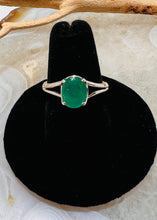 Load image into Gallery viewer, Emerald Faceted Ring (Size 8)
