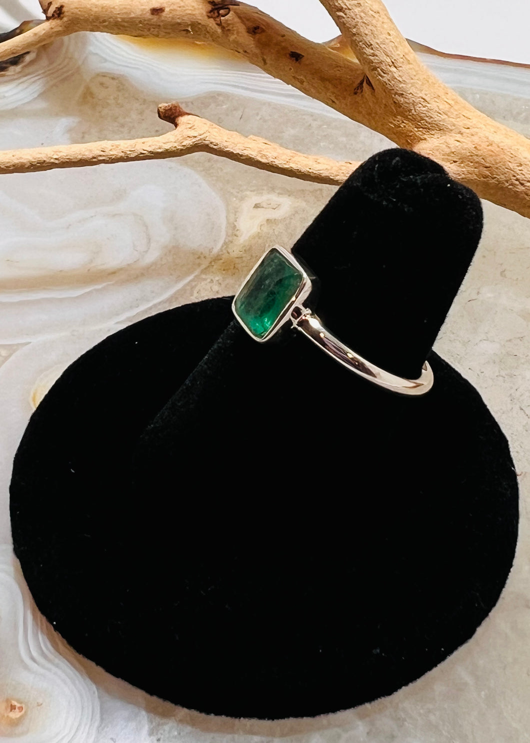 Emerald Faceted Ring (Size 6)