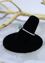 Load image into Gallery viewer, Malachite Butterfly Ring (All Sizes)
